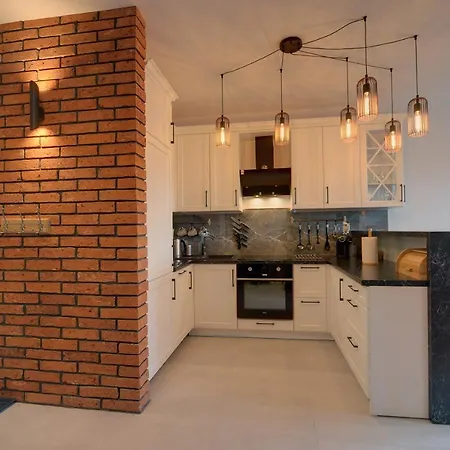 Apartamento Lodz4rent - Premium 9,7 - Manufaktura D77 Parking - Wiosna 2025 Łódź