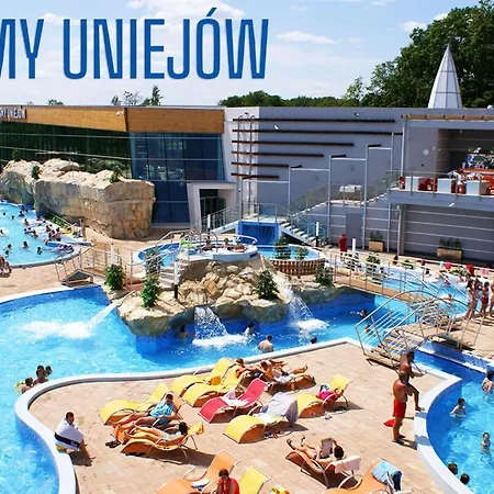 Apartamento Lodz4rent - Premium 9,7 - Manufaktura D77 Parking - Wiosna 2025 Łódź